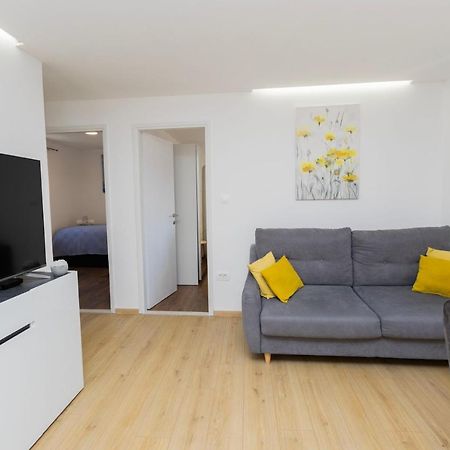 Modern Cozy Apartment Bonnie In Center Of Split. エクステリア 写真