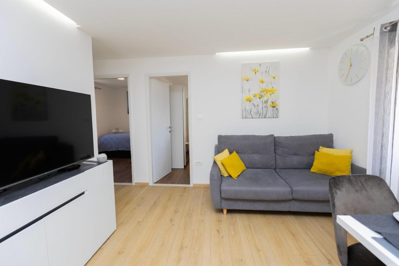 Modern Cozy Apartment Bonnie In Center Of Split. エクステリア 写真