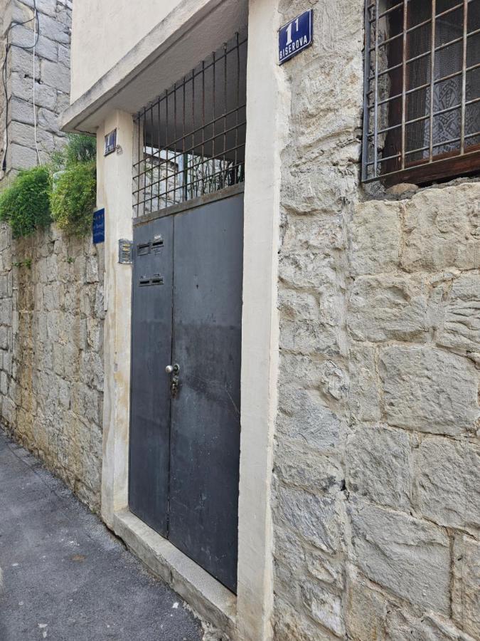 Modern Cozy Apartment Bonnie In Center Of Split. エクステリア 写真
